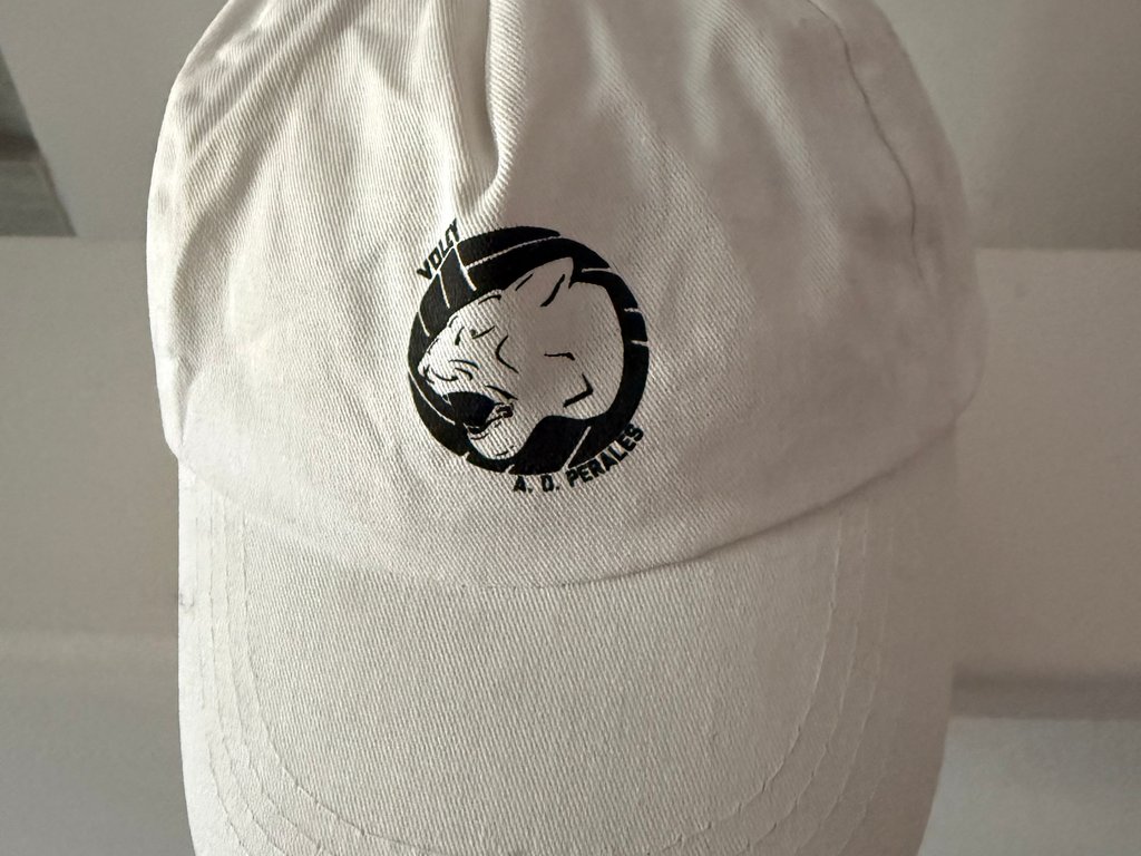 https://api.clupik.com/clubs/14782/shop/image/84612?format=large