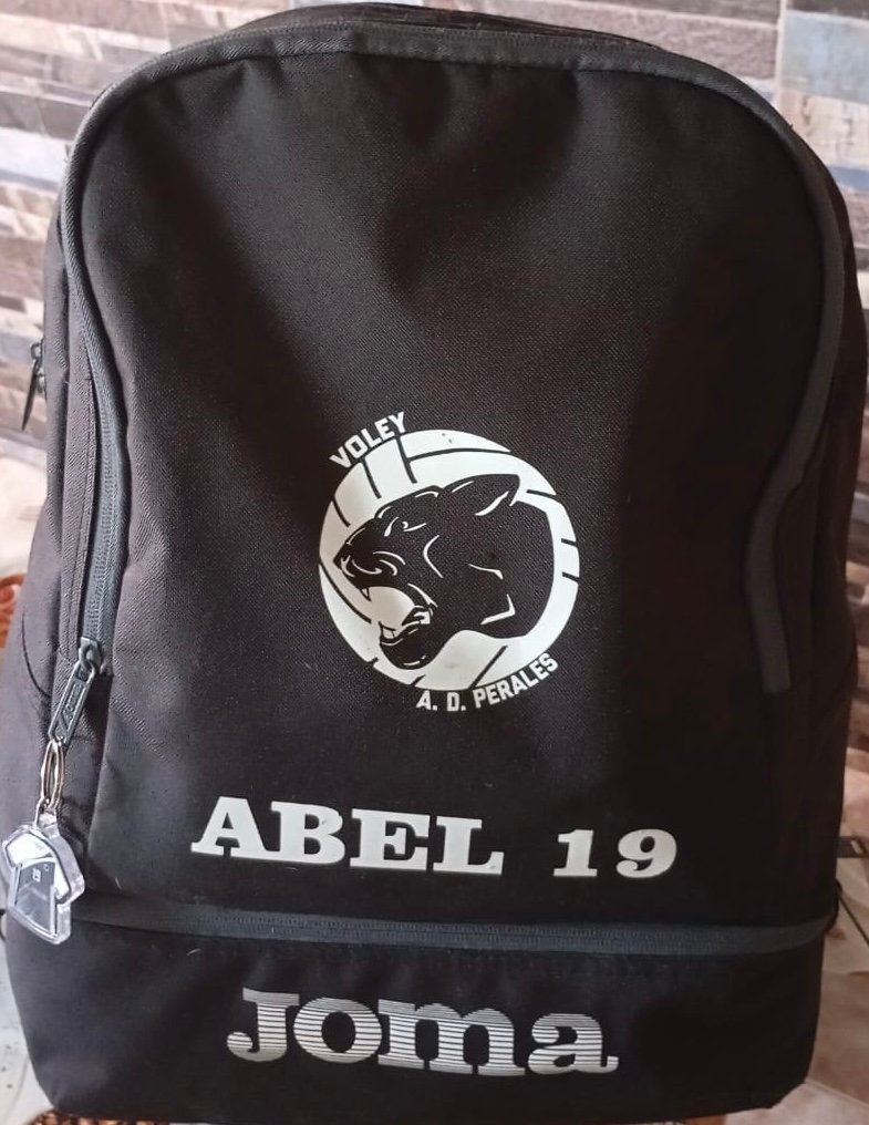 https://api.clupik.com/clubs/14782/shop/image/84636?format=large