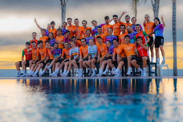 https://api.clupik.com/clubs/15582/inscriptions/image/19084?format=medium