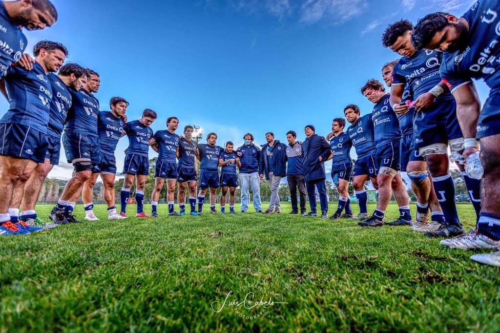 https://api.clupik.com/clubs/2201/teams/75966/picture/b2775f7f-1ad6-45cf-b11d-1541d16a55ed.large.jpg