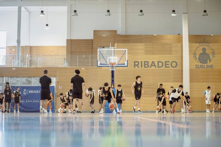 https://api.clupik.com/clubs/25546/inscriptions/image/24386?format=medium