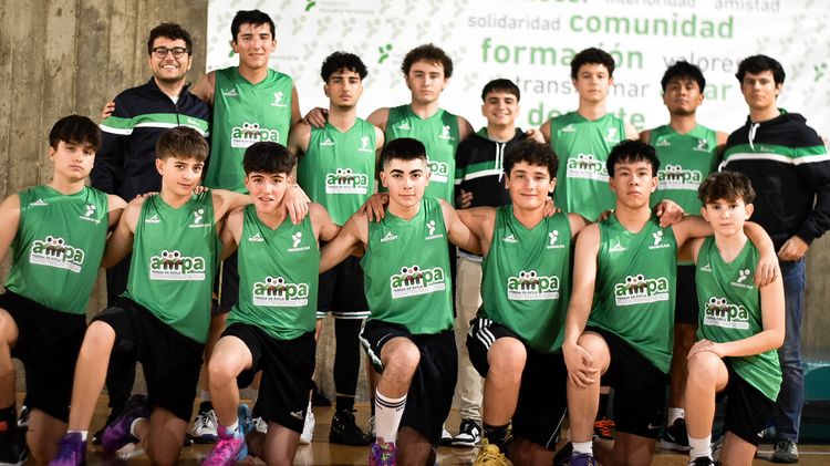 https://api.clupik.com/clubs/5697/teams/412809/picture/ad2ae539-d78d-4851-880f-cb0d8b28cbbb.medium.jpg