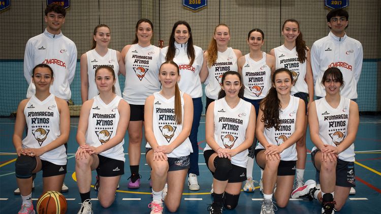 https://api.clupik.com/clubs/5697/teams/412815/picture/17f77fa9-d4d0-419c-a313-1b25bd999273.medium.jpg